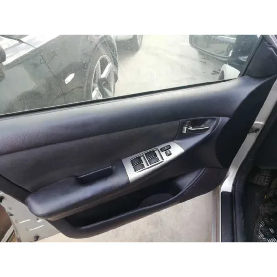 TOYOTA COROLLA FAMILIAR (E12) '2006 2.0 D-4D SOL GRIS