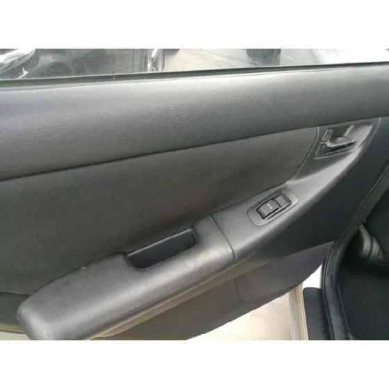 TOYOTA COROLLA FAMILIAR (E12) '2006 2.0 D-4D SOL GRIS