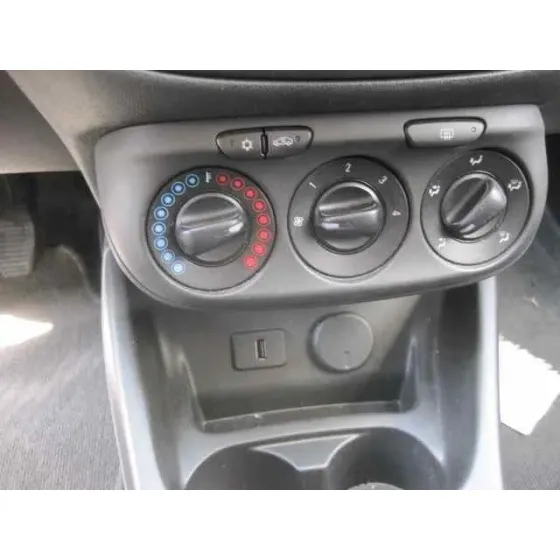 OPEL CORSA E '2016 COLOR EDITION AZUL
