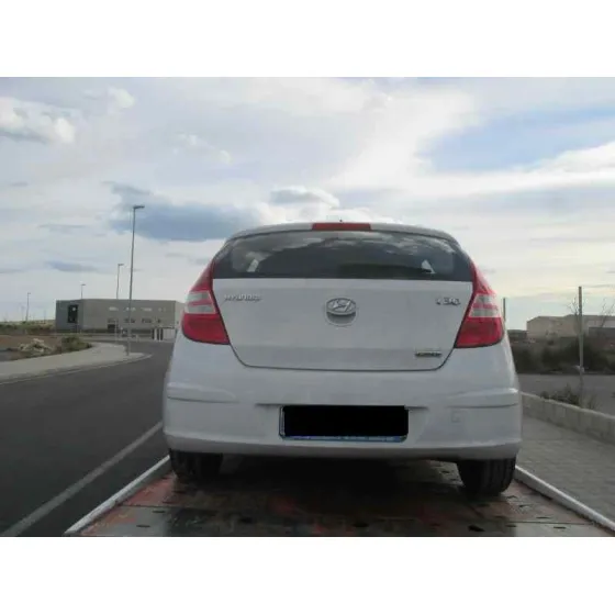 HYUNDAI I30 '2010 CLASSIC BLANCO