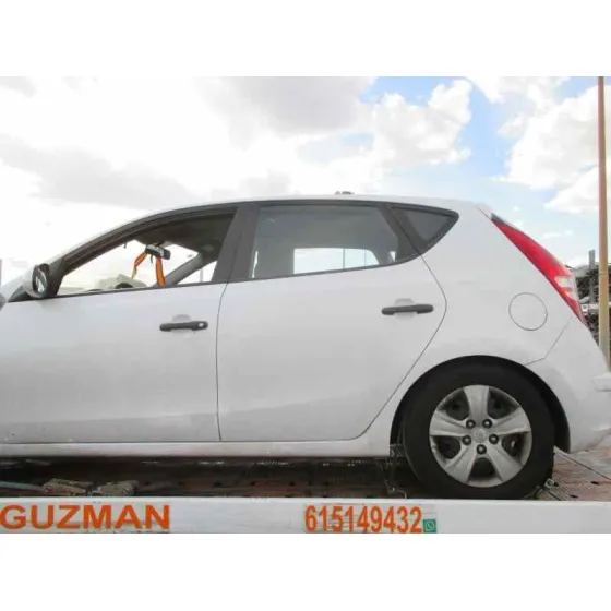 HYUNDAI I30 '2010 CLASSIC BLANCO