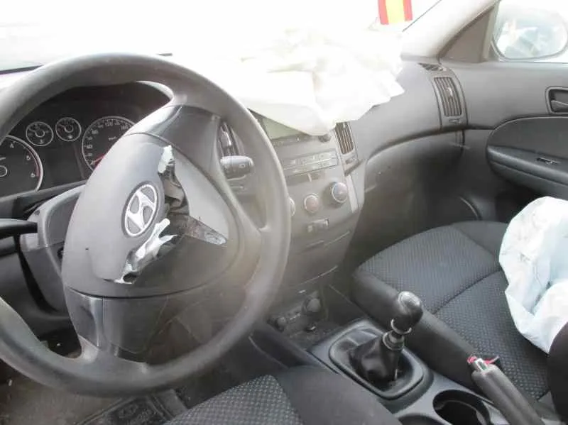 HYUNDAI I30 '2010 CLASSIC BLANCO