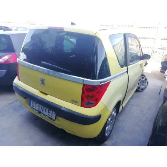 PEUGEOT 1007 '2008 URBAN AMARILLO