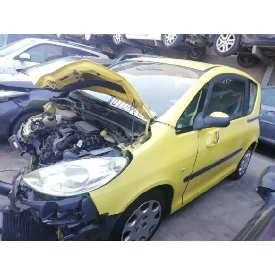 PEUGEOT 1007 '2008 URBAN AMARILLO