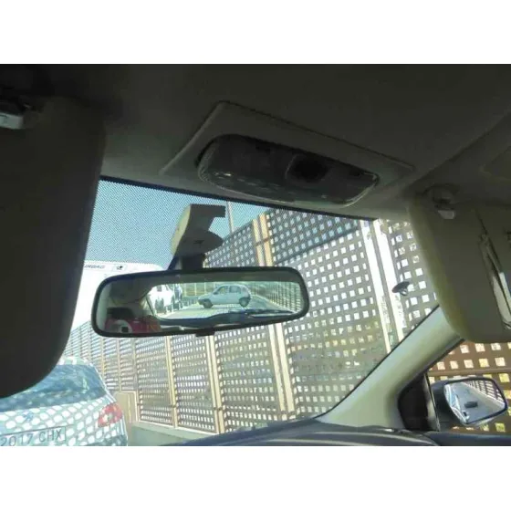 FORD FOCUS BERLINA (CAP) '2006 AMBIENTE (D) AZUL