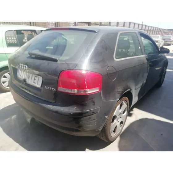AUDI A3 (8P) '2007 1.9 TDI NEGRO