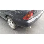 FORD FOCUS BERLINA (CAK) '2000 GHIA AZUL