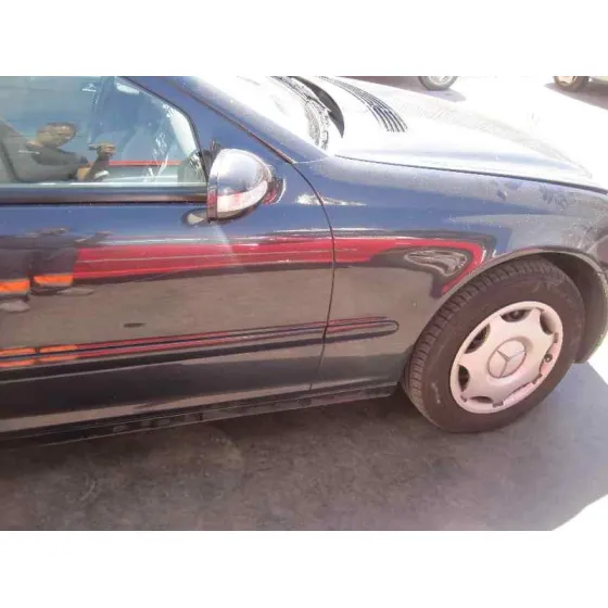 MERCEDES CLASE C (W203) BERLINA '2002 200 COMPRESSOR (203.042) AZUL OSCURO