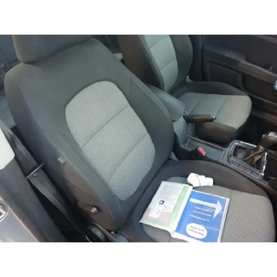 SKODA SUPERB COMBI (3T5) '2011 ACTIVE GRIS