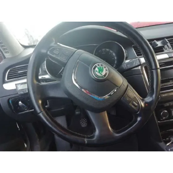 SKODA SUPERB COMBI (3T5) '2011 ACTIVE GRIS