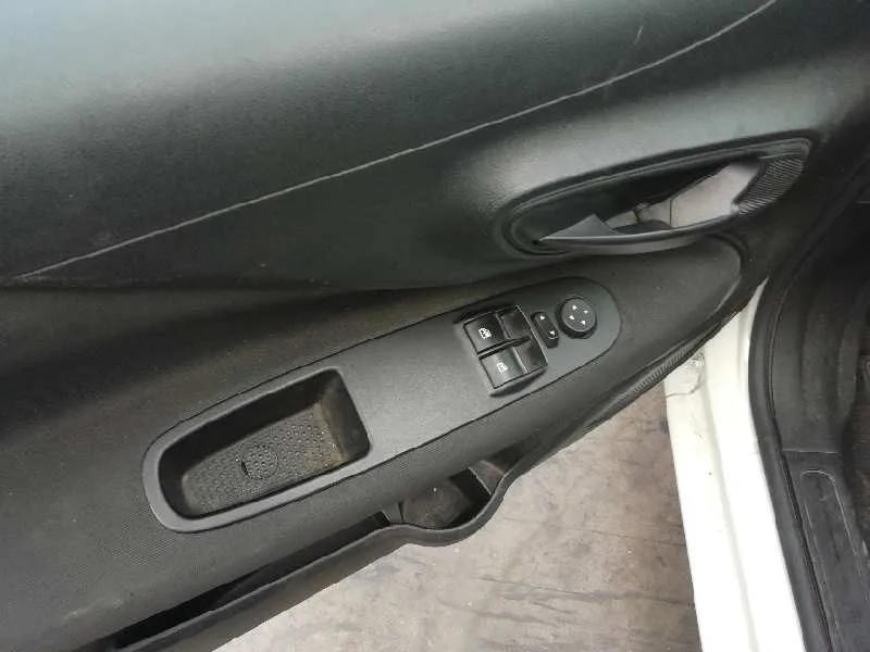 FIAT PUNTO (EVO) (199) FIAT PUNTO (EVO) (199) '2012 DYNAMIC BLANCO 2009