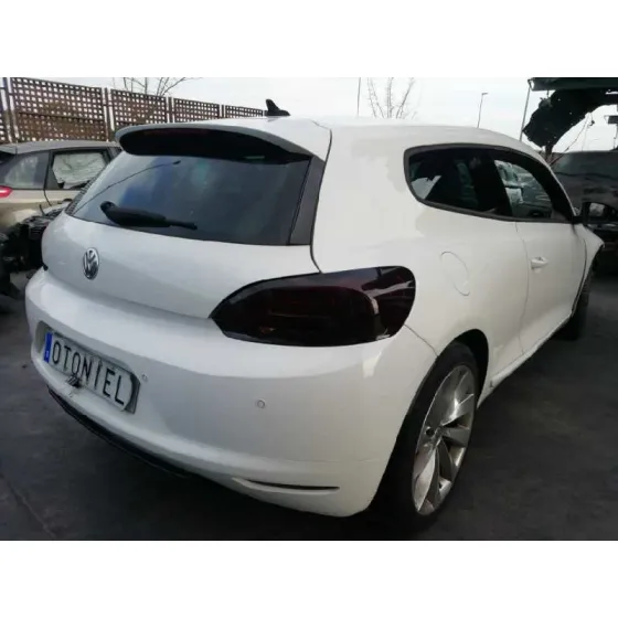 VOLKSWAGEN SCIROCCO (137) '2021 1.4 TSI BY R-LINE (118 KW) BLANCO