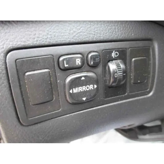 TOYOTA AVENSIS BERLINA (T25) '2003 1.8 SOL SEDAN (4-PTAS.) PLATA
