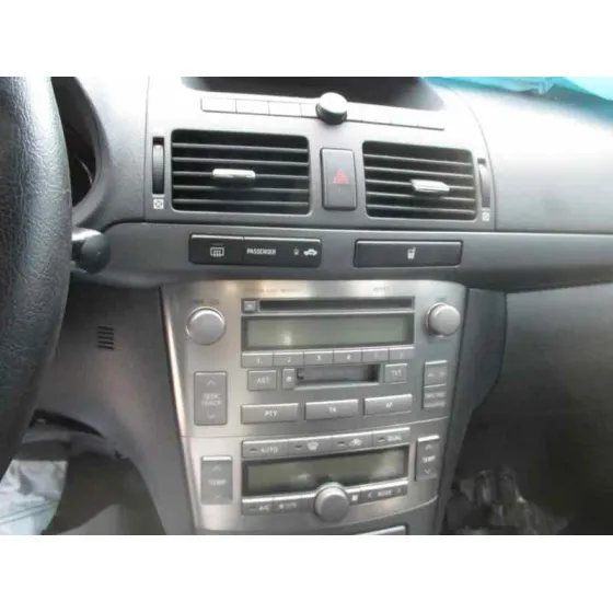 TOYOTA AVENSIS BERLINA (T25) '2003 1.8 SOL SEDAN (4-PTAS.) PLATA
