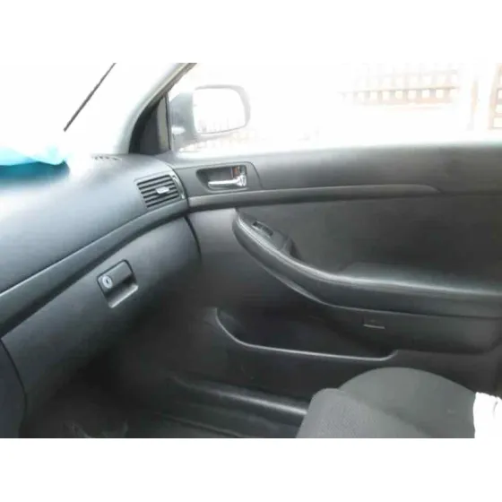 TOYOTA AVENSIS BERLINA (T25) '2003 1.8 SOL SEDAN (4-PTAS.) PLATA