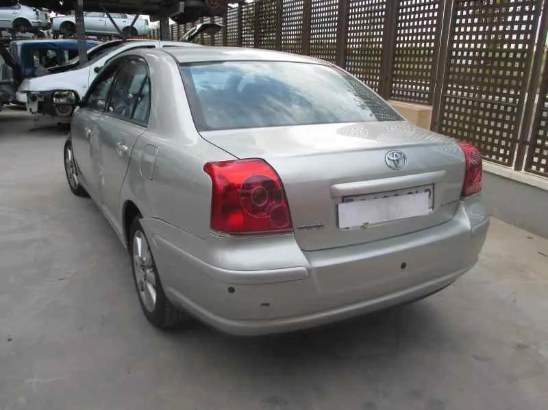 TOYOTA AVENSIS BERLINA (T25) '2003 1.8 SOL SEDAN (4-PTAS.) PLATA