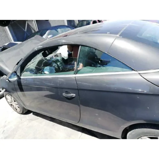VOLKSWAGEN EOS (1F7) '2009 2.0 TDI GRIS