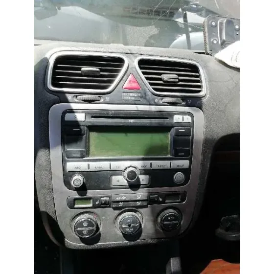VOLKSWAGEN EOS (1F7) '2009 2.0 TDI GRIS