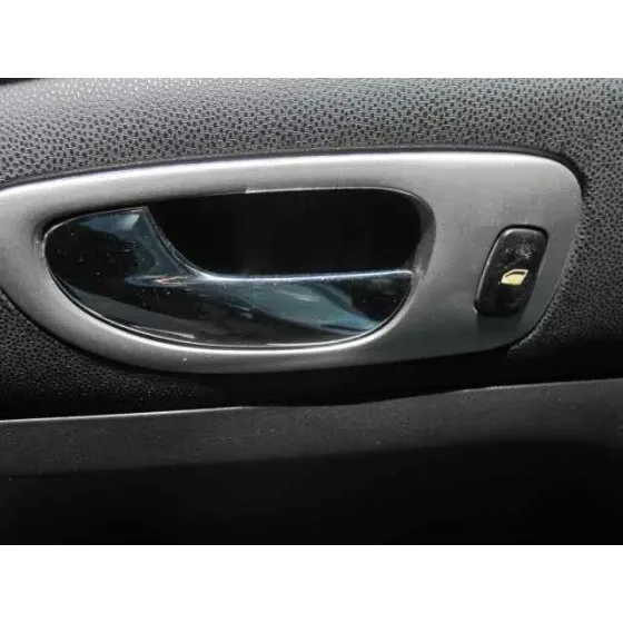 PEUGEOT 307 BREAK / SW (S1) '2004 BREAK XS VERDE