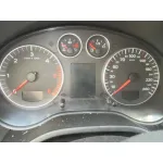AUDI A3 (8P) AUDI A3 (8P) '2003 2.0 TDI AMBIENTE ROJO 2003