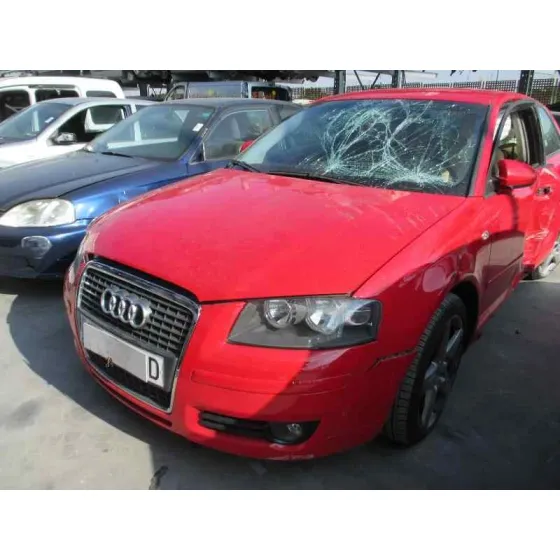 AUDI A3 (8P) '2003 2.0 TDI AMBIENTE ROJO
