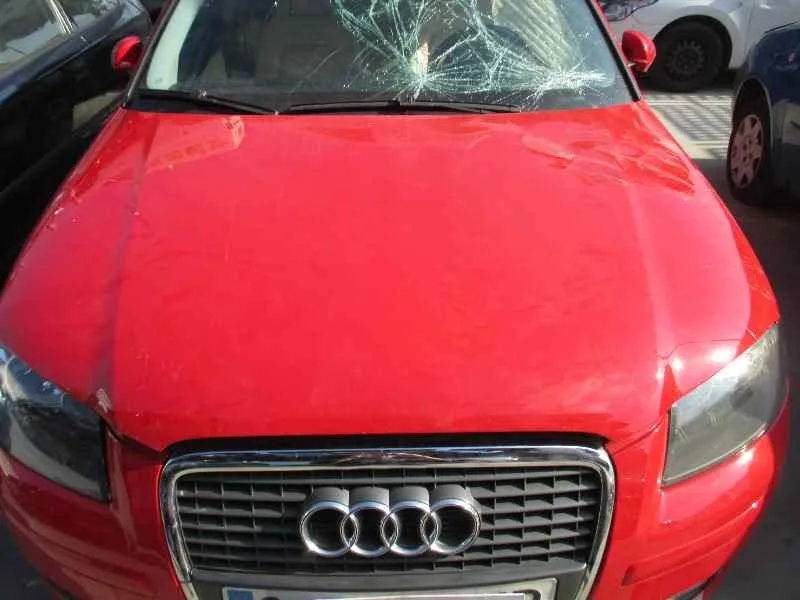 AUDI A3 (8P) '2003 2.0 TDI AMBIENTE ROJO