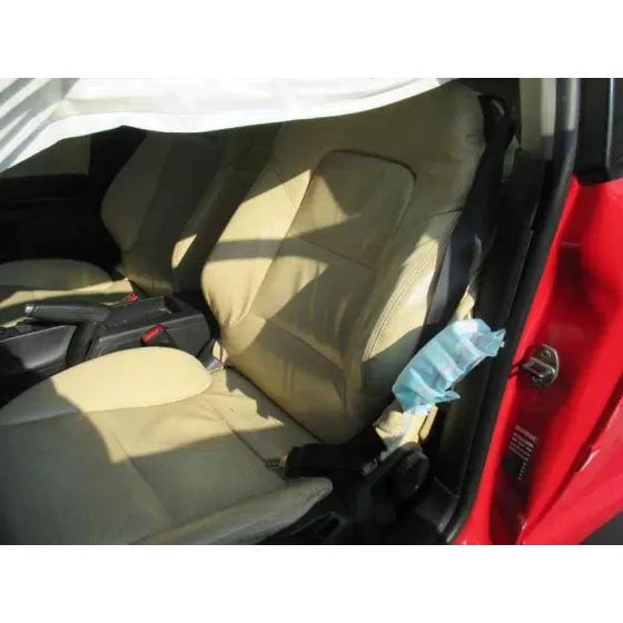 AUDI A3 (8P) '2003 2.0 TDI AMBIENTE ROJO