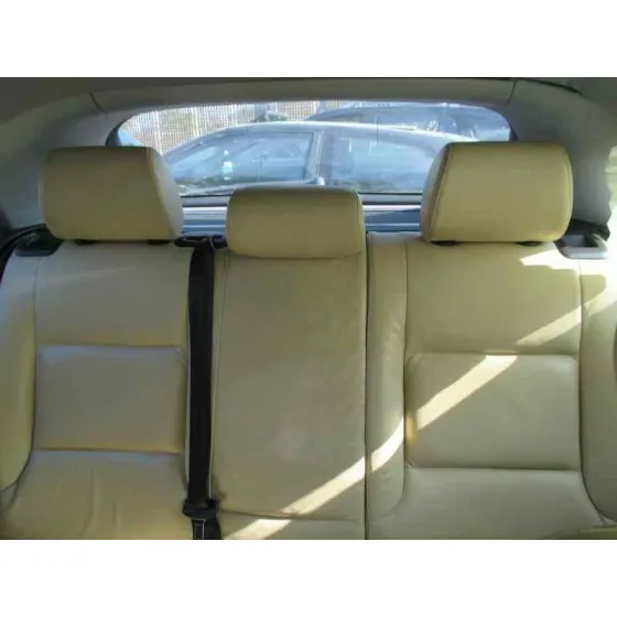 AUDI A3 (8P) '2003 2.0 TDI AMBIENTE ROJO