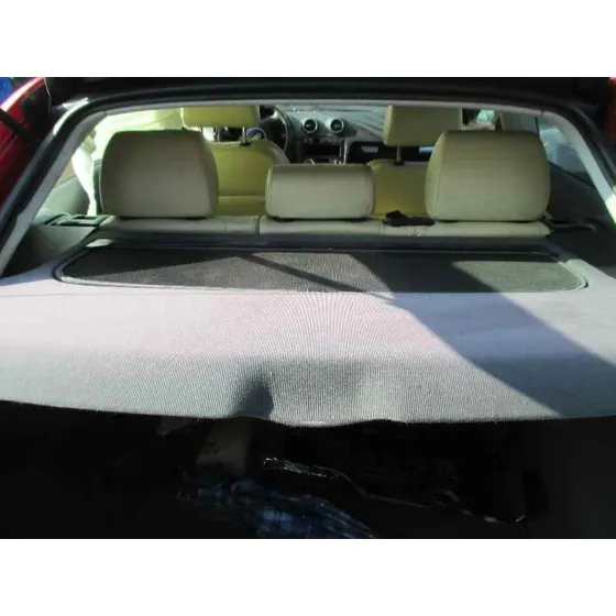 AUDI A3 (8P) '2003 2.0 TDI AMBIENTE ROJO