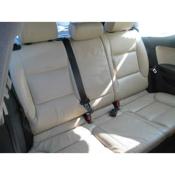 AUDI A3 (8P) '2003 2.0 TDI AMBIENTE ROJO