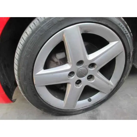 AUDI A3 (8P) '2003 2.0 TDI AMBIENTE ROJO