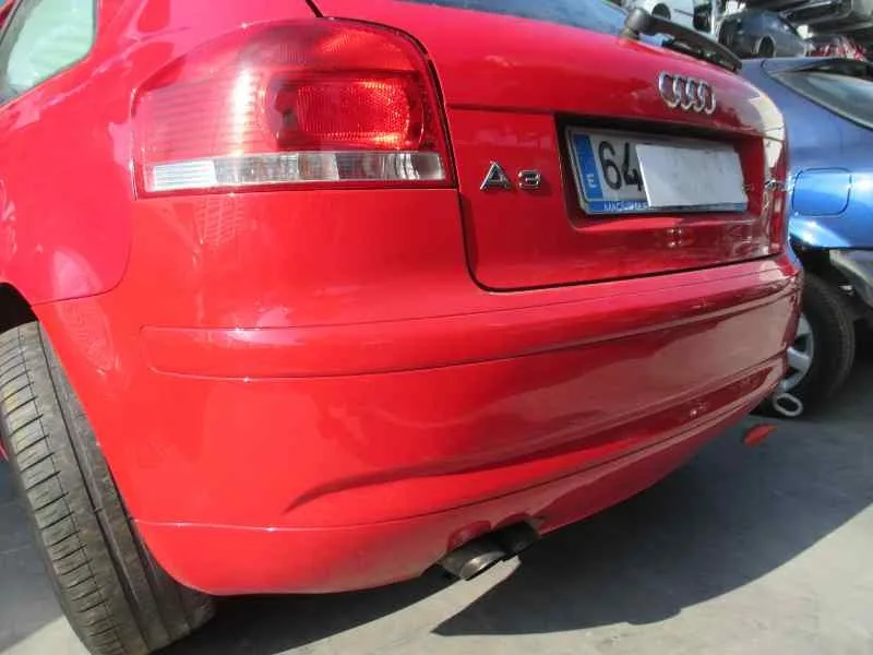 AUDI A3 (8P) '2003 2.0 TDI AMBIENTE ROJO