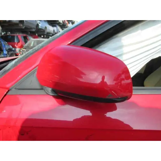 AUDI A3 (8P) '2003 2.0 TDI AMBIENTE ROJO