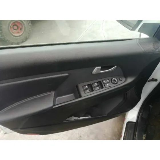 KIA SPORTAGE '2011 1.6 CAT BLANCO