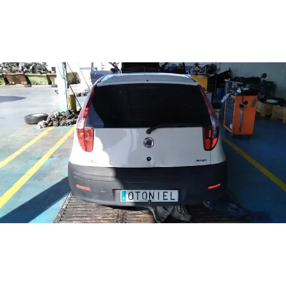 FIAT PUNTO BERLINA (188) '2008 1.3 JTD CLASSIC BLANCO