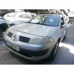 RENAULT MEGANE II BERLINA 3P RENAULT MEGANE II BERLINA 3P '2005 1.5 DCI DIESEL GRIS 2002