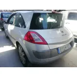 RENAULT MEGANE II BERLINA 3P RENAULT MEGANE II BERLINA 3P '2005 1.5 DCI DIESEL GRIS 2002