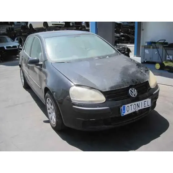 VOLKSWAGEN GOLF V BERLINA (1K1) '2007 CONCEPTLINE (E) NEGRO