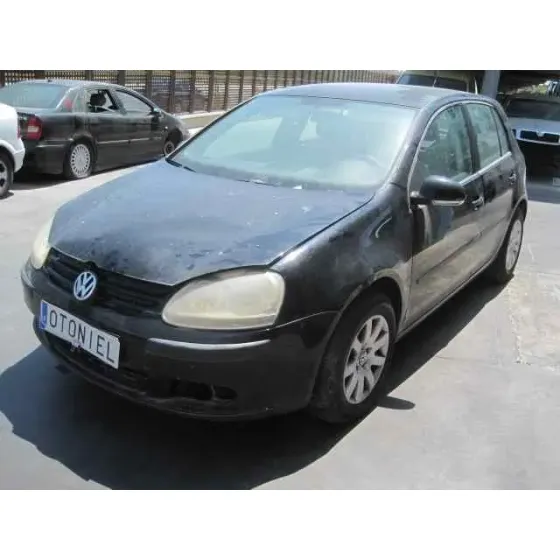 VOLKSWAGEN GOLF V BERLINA (1K1) '2007 CONCEPTLINE (E) NEGRO