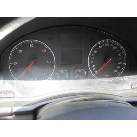 VOLKSWAGEN GOLF V BERLINA (1K1) '2007 CONCEPTLINE (E) NEGRO