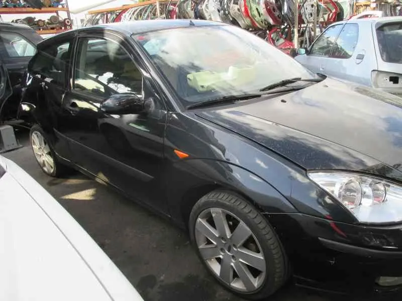 FORD FOCUS BERLINA (CAK) '2004 TREND NEGRO