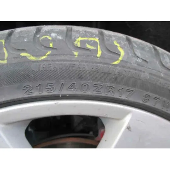 FORD FOCUS BERLINA (CAK) '2004 TREND NEGRO