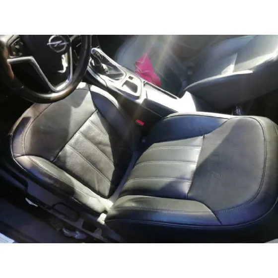 OPEL INSIGNIA BERLINA '2010 COSMO GRIS OSCURO
