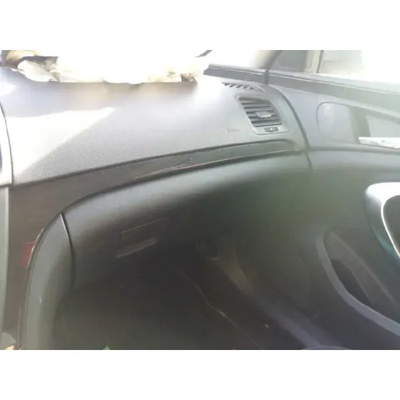 OPEL INSIGNIA BERLINA '2010 COSMO GRIS OSCURO