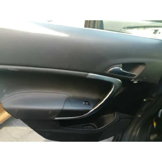 OPEL INSIGNIA BERLINA '2010 COSMO GRIS OSCURO