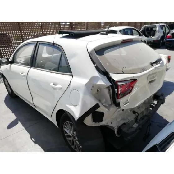 KIA RIO '2022 1.0 T-GDI HYBRID BLANCO