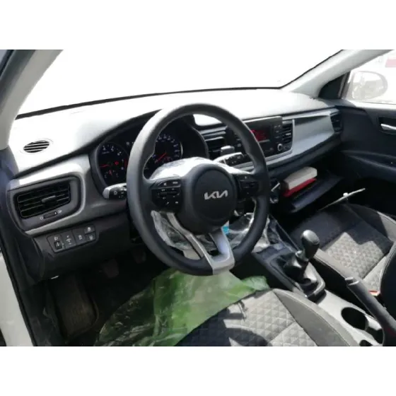 KIA RIO '2022 1.0 T-GDI HYBRID BLANCO