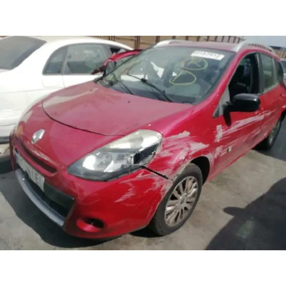 RENAULT CLIO GRANDTOUR '2011 20 ANIVERSARIO ROJO