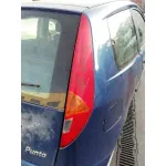 FIAT PUNTO BERLINA (188) FIAT PUNTO BERLINA (188) '2002 1.2 8V ACTIVE AZUL 2002