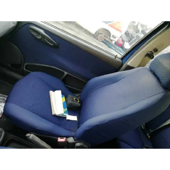 FIAT PUNTO BERLINA (188) '2002 1.2 8V ACTIVE AZUL